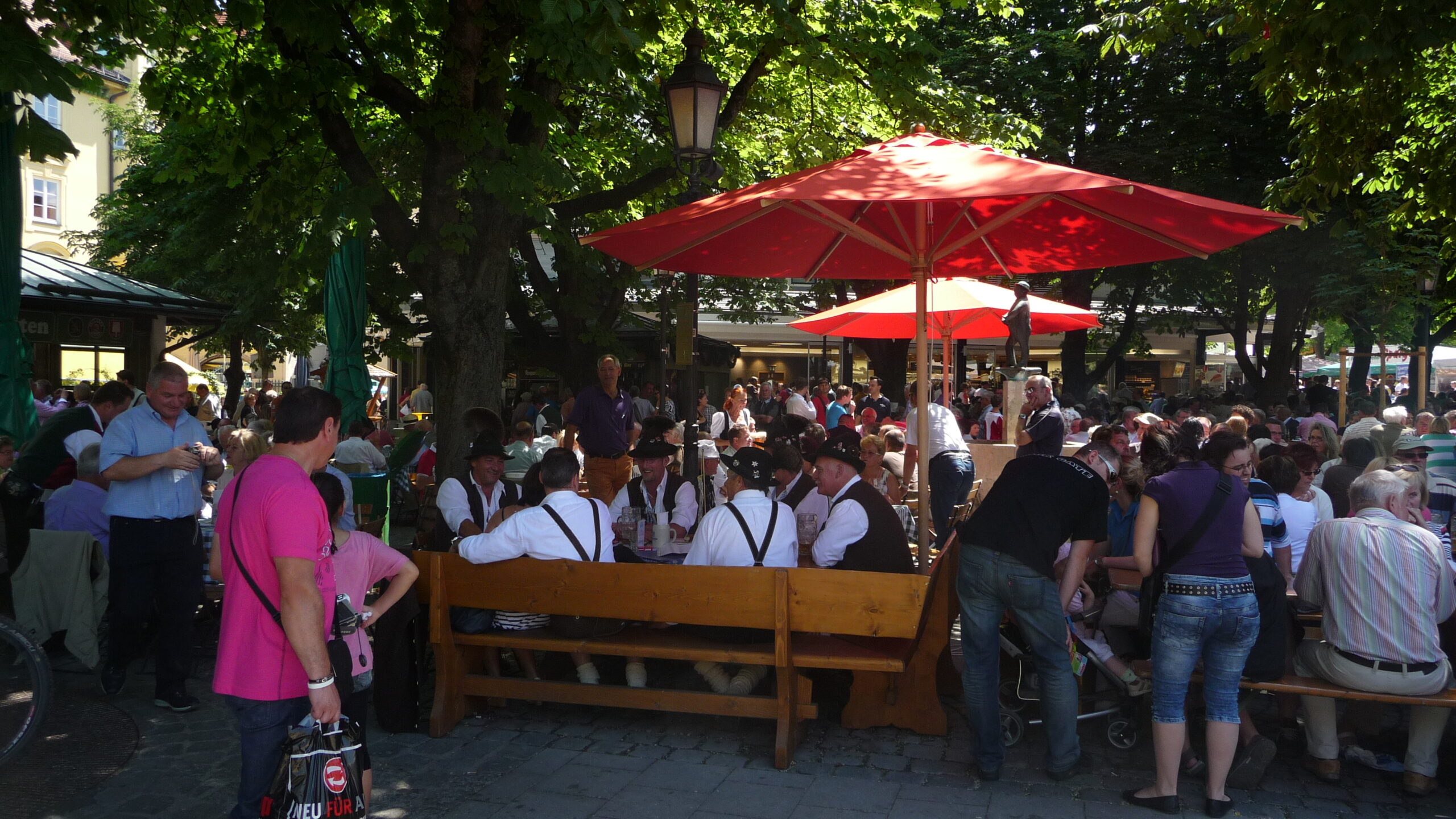 Biergarten Viktualikenmarkt
