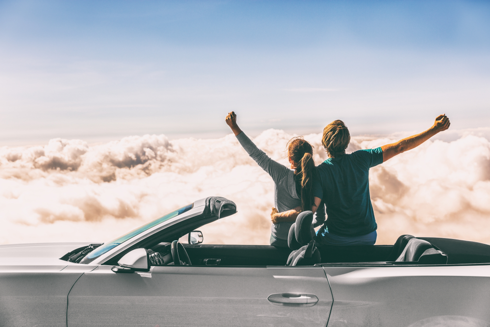 Happy,Car,Road,Trip,Couple,Freedom,On,Summer,Travel,Vacation