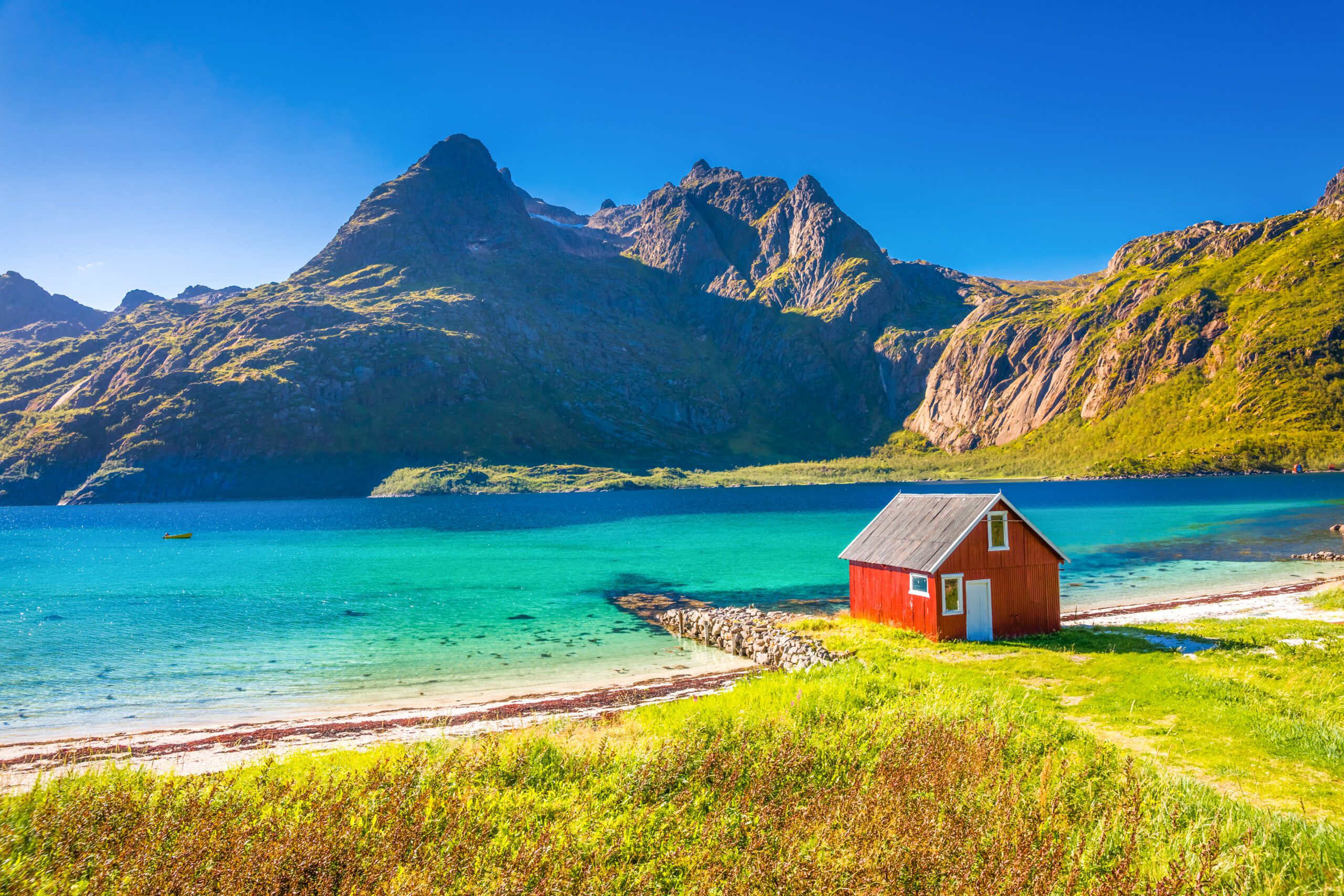 Rorbu,House,,Beach,,Lofoten,,Norway