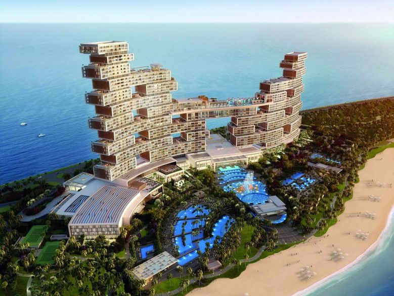 2 - Atlantis The Royal