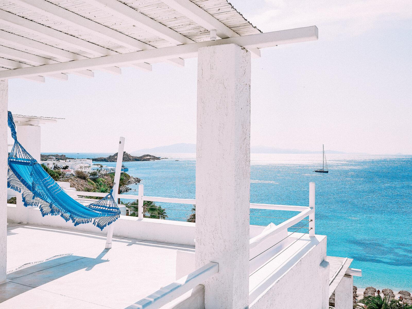 4 - Grecotel Mykonos Blu