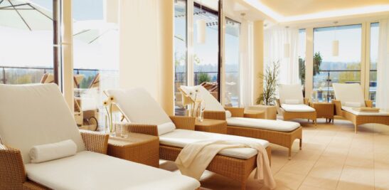Hotel Vier Jahreszeiten Starnberg travelcircus
