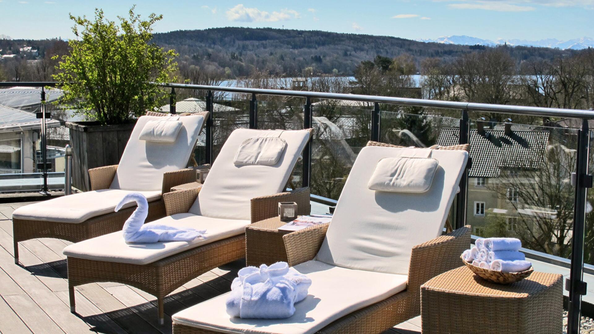 Hotel Vier Jahreszeiten Starnberg travelcircus